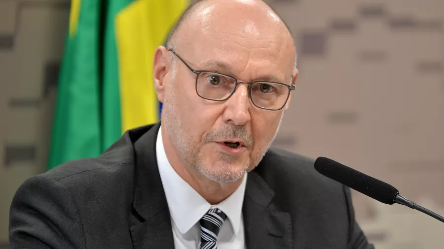 Corr&ecirc;a j&aacute; participou da equipe de outro mandato de Lula