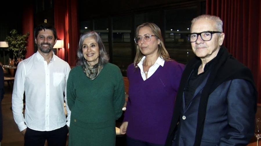 Luciano Mota e  Ana Pellini, secret&aacute;ria da Fazenda do munic&iacute;pio, com Fernanda Barth, secret&aacute;ria de Desenvolvimento Econ&ocirc;mico, Turismo e Eventos de Porto Alegre, e Valdecir Santos, presidente da Casacor RS