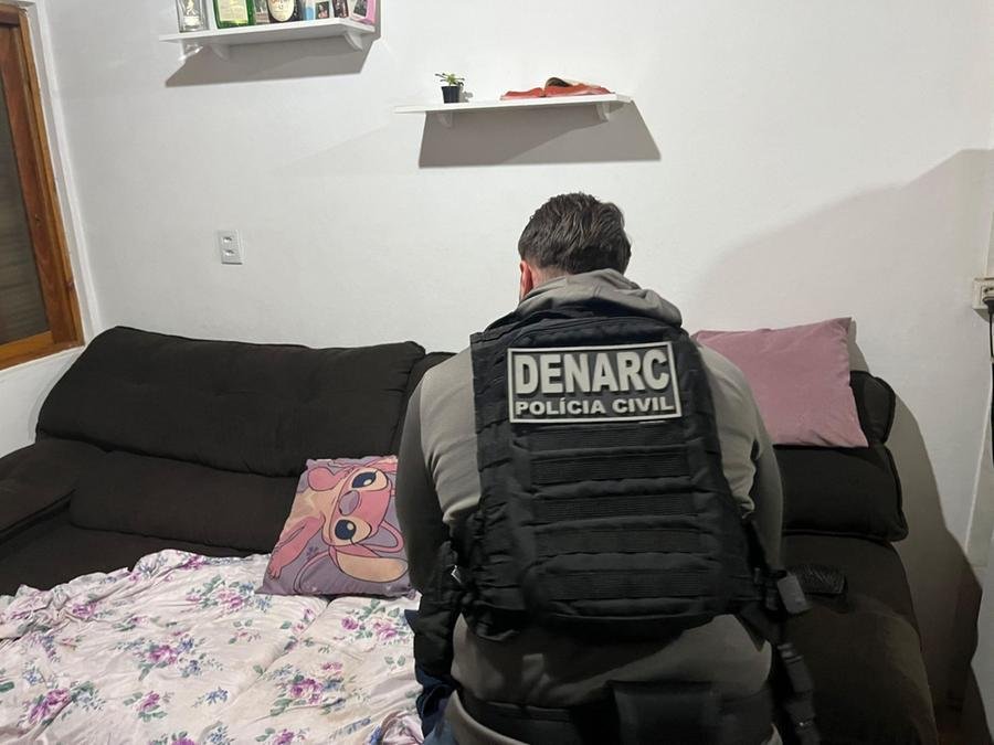 Lideran&ccedil;a do tr&aacute;fico de drogas e de armas &eacute; presa em a&ccedil;&atilde;o policial em Porto Alegre