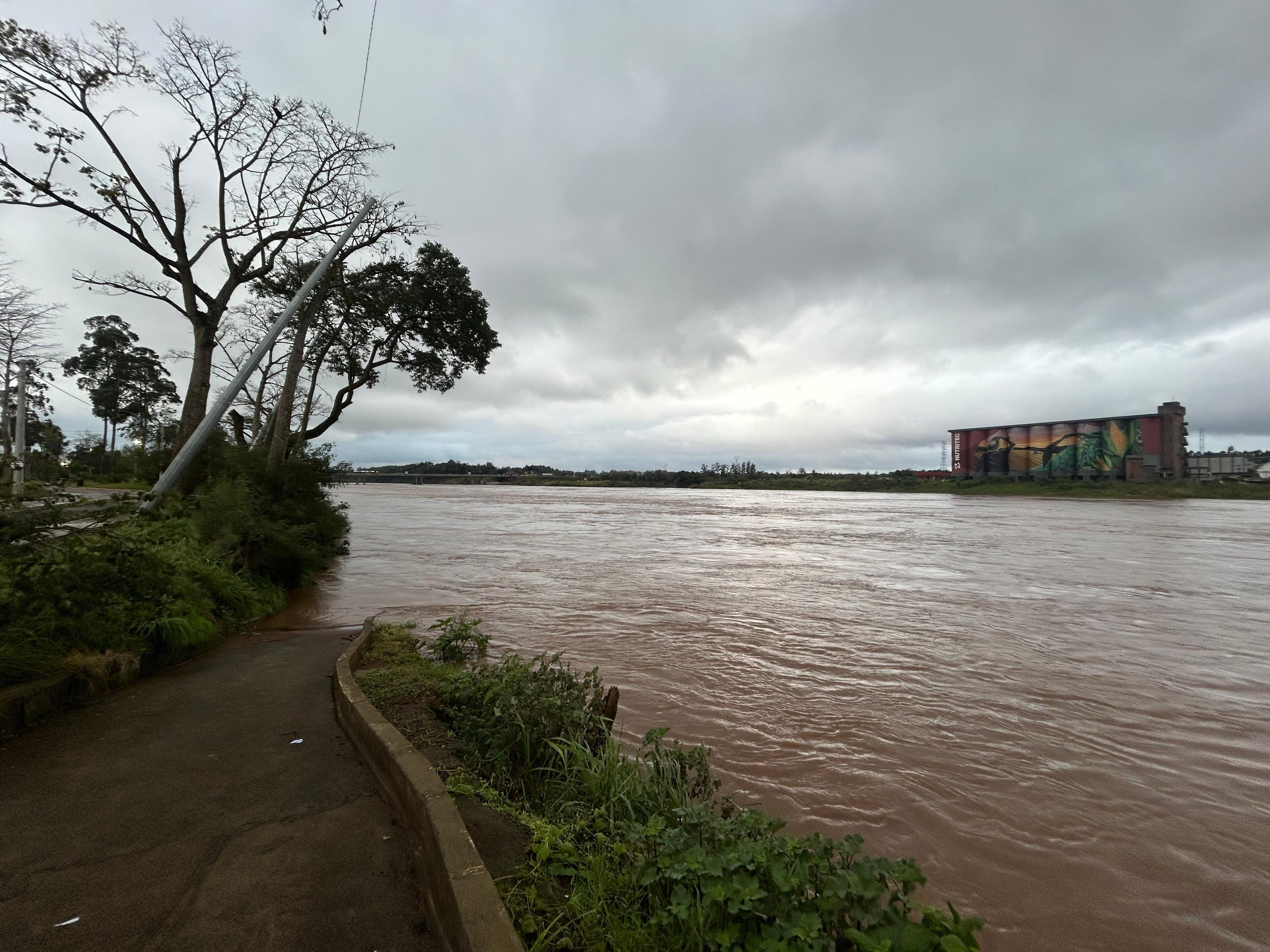 Somente em Lajeado o rio recuou 34 cent&iacute;metros entre 6h e 11h