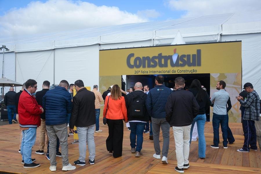 Segundo dia da Feira Internacional da Constru&ccedil;&atilde;o - Construsul