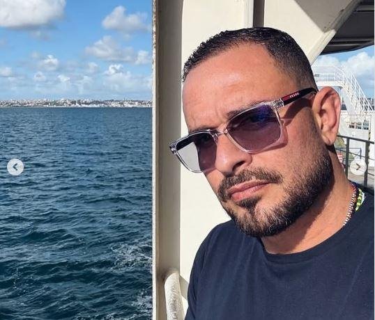 Diogo Nogueira surpreendeu pela apar&ecirc;ncia diferente