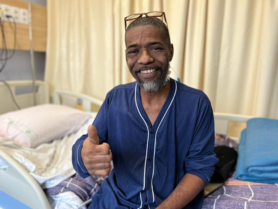 Gelson Eduardo da Silva Bento, de 53 anos, conseguiu que dezenas de amigos e conhecidos fossem ao Banco de Sangue do Hospital de Cl&iacute;nicas de Porto Alegre
