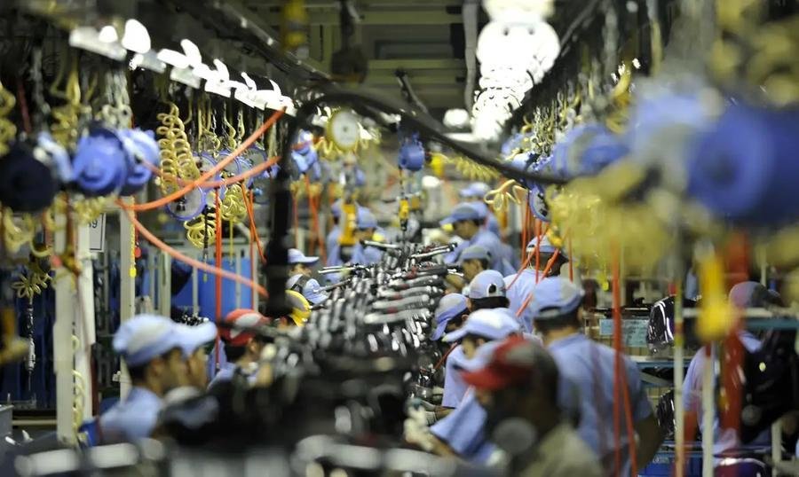 Ind&uacute;stria de ve&iacute;culos automotores puxou acumulado de alta no ano da ind&uacute;stria