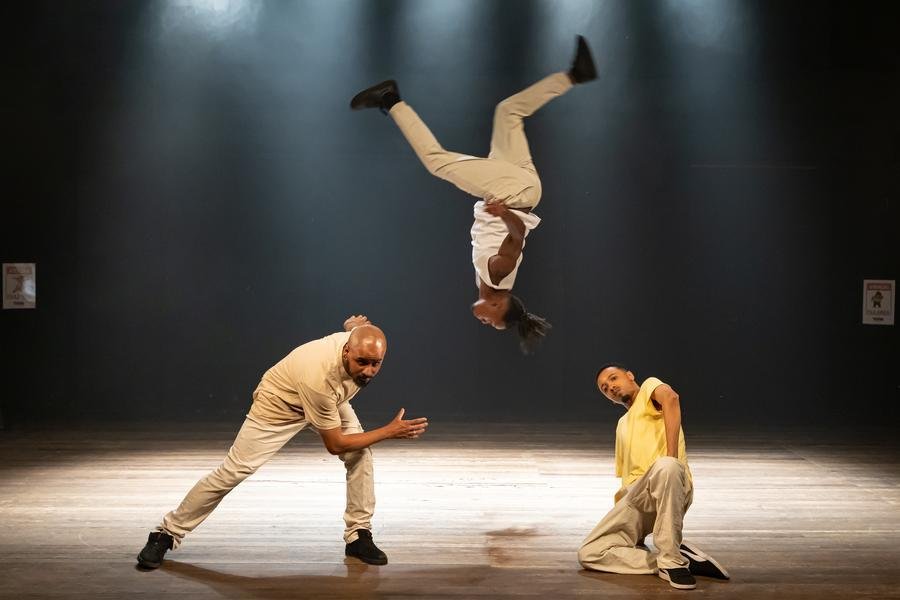Caxias do Sul ser&aacute; o centro da produ&ccedil;&atilde;o art&iacute;stica jovem no Brasil entre 4 e 6 de setembro, com o 1&ordm; Festival LABmais, com  atra&ccedil;&otilde;es como "Trivial", espet&aacute;culo de Bboys de Porto Alegre