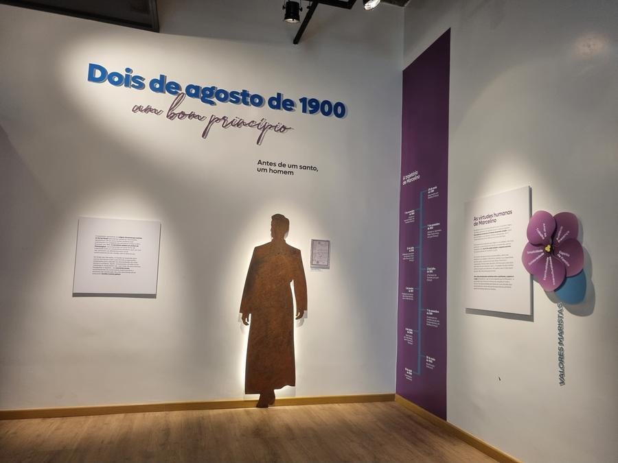 O Centro conta com um Memorial e uma Biblioteca especializada