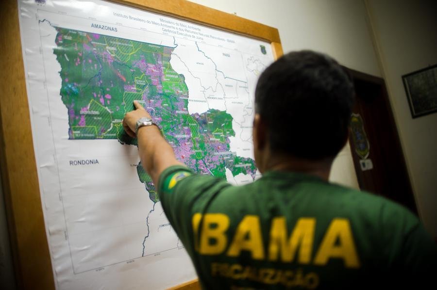 S&atilde;o 130 vagas para o cargo de analista administrativo e 330 de analista ambiental