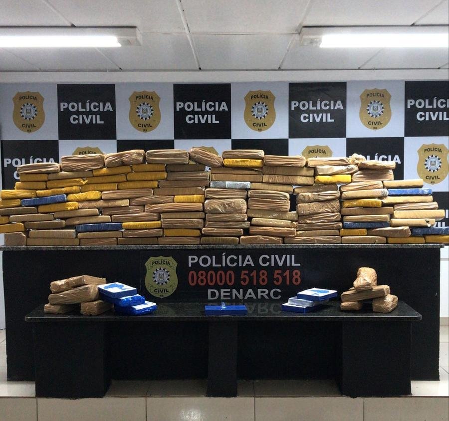 A Pol&iacute;cia Civil apreendeu mais de 81 quilos de maconha e 7,5 quilos de coca&iacute;na no bairro Vila Jo&atilde;o Pessoa