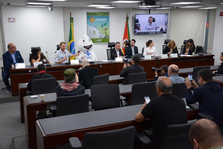 Encontro contou com representantes de &oacute;rg&atilde;os municipais e estaduais