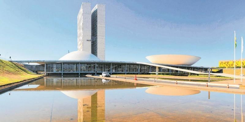 O governo considerou o prazo longo e decidiu reduzi-lo para 180 dias