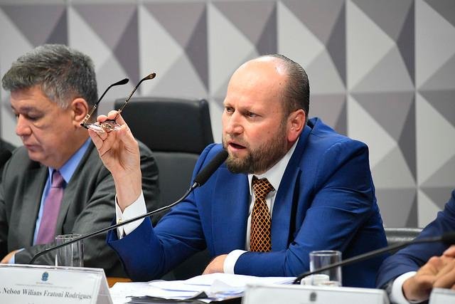 Nelson Wilians Rodrigues chegou a prestar depoimento na CPMI na semana passada, mas optou por n&atilde;o responder aos questionamentos