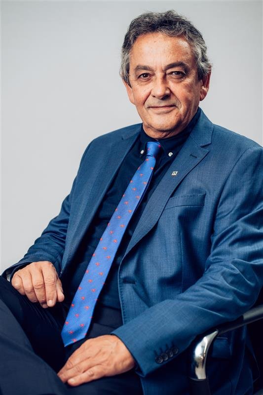 Vice-presidente da Unicred, Ant&ocirc;nio C&eacute;sar de Oliveira C&eacute;, deixou a esposa e tr&ecirc;s filhos