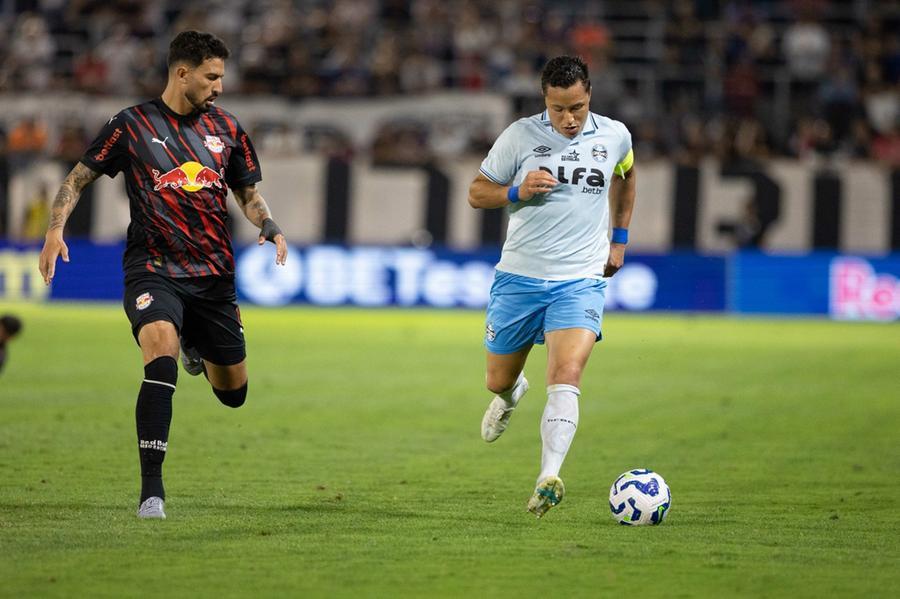 Marlon desabafou contra a arbitragem ap&oacute;s a derrota para o Bragantino