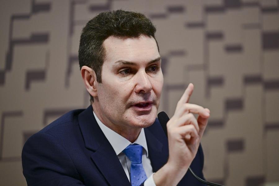 Plano prev&ecirc; libera&ccedil;&atilde;o de&nbsp;recursos atualmente retidos pelo BC para financiar moradias, explicou Jader Filho