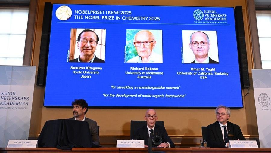 Nobel de Qu&iacute;mica premia trio por pesquisas sobre novas estruturas moleculares