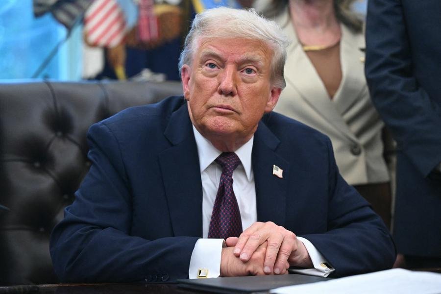 Trump diz que prefeito de Chicago e governador de Illinois deveriam estar presos