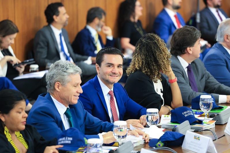 Sabino permanece no governo Lula por respeito &agrave; COP30