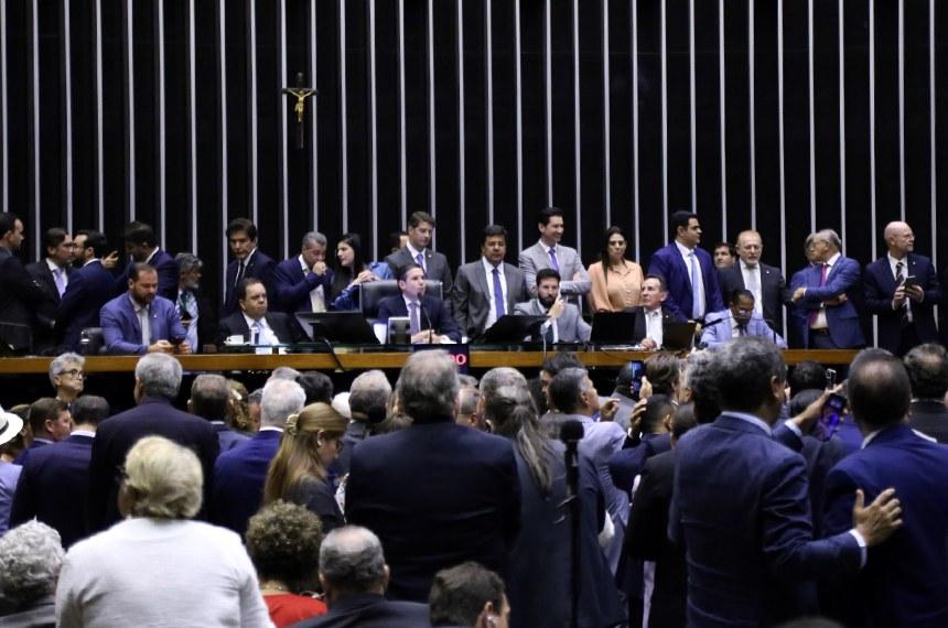 Cancelamento da sess&atilde;o do Senado adia a vota&ccedil;&atilde;o de outros temas importantes para o governo