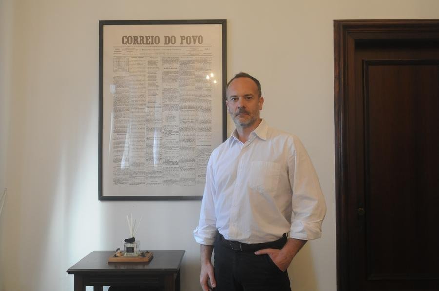 Idealizador do Origens & Conex&otilde;es Summit 2025, Leonardo Prade visitou o Correio do Povo para promover o evento