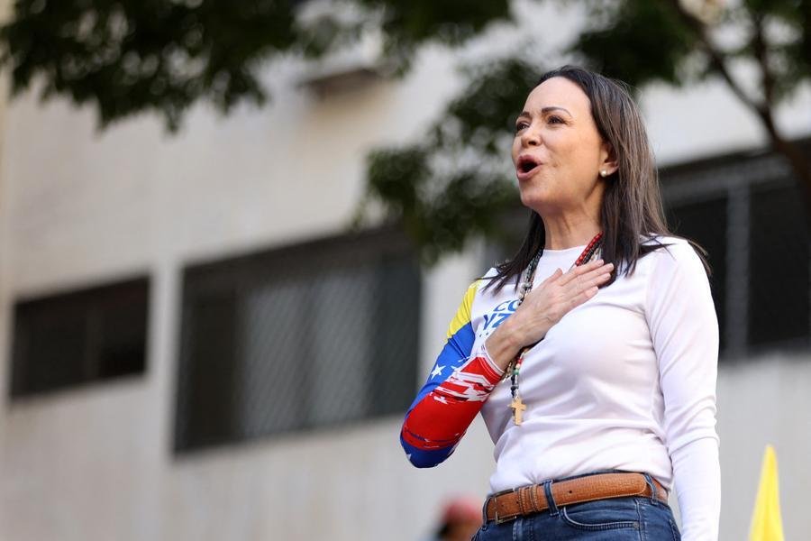 Corina ganha o Nobel da Paz