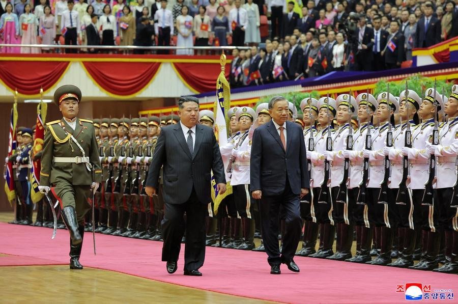 R&uacute;ssia e China mandaram representantes