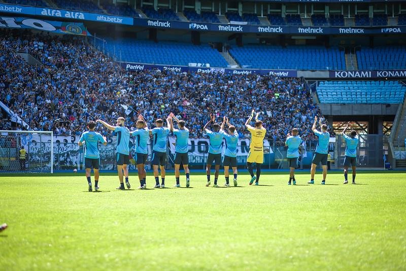 Torcida marcou presen&ccedil;a na Arena