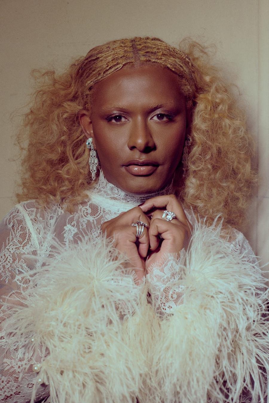Liniker recebeu seis indica&ccedil;&otilde;es no Grammy Latino 2025