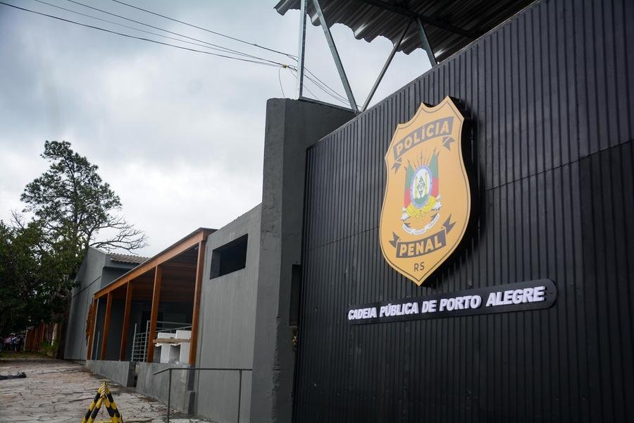 SSPS disse que 109 presos sa&iacute;ram de celas na Cadeia P&uacute;blica de Porto Alegre