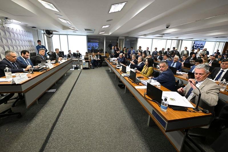 CPMI do INSS retira de pauta quebra de sigilo do ex-ministro da Previd&ecirc;ncia Carlos Lupi