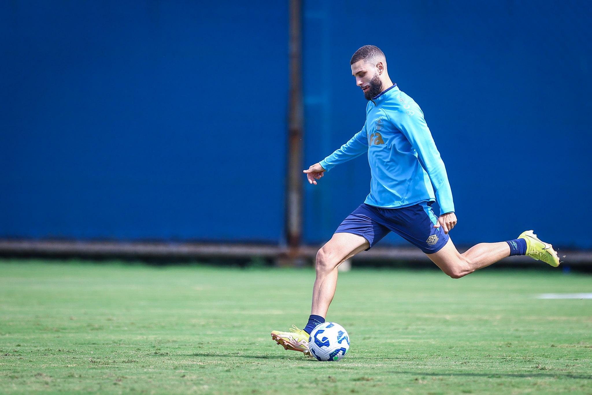 Wagner Leonardo vai seguir no Tricolor em 2026