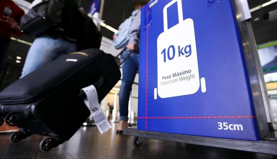 Recentemente, a Gol Linhas A&eacute;reas e a Latam Airlines comunicaram a ado&ccedil;&atilde;o de novas tarifas