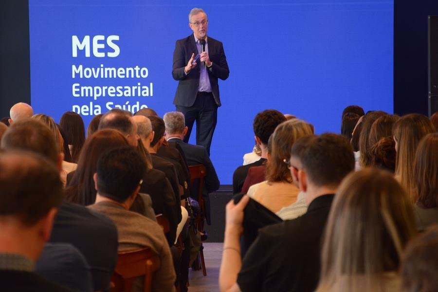 Superintendente de Sa&uacute;de da Ind&uacute;stria do Sesi-Nacional, Emmanuel Lacerda, apresentou detalhes do movimento