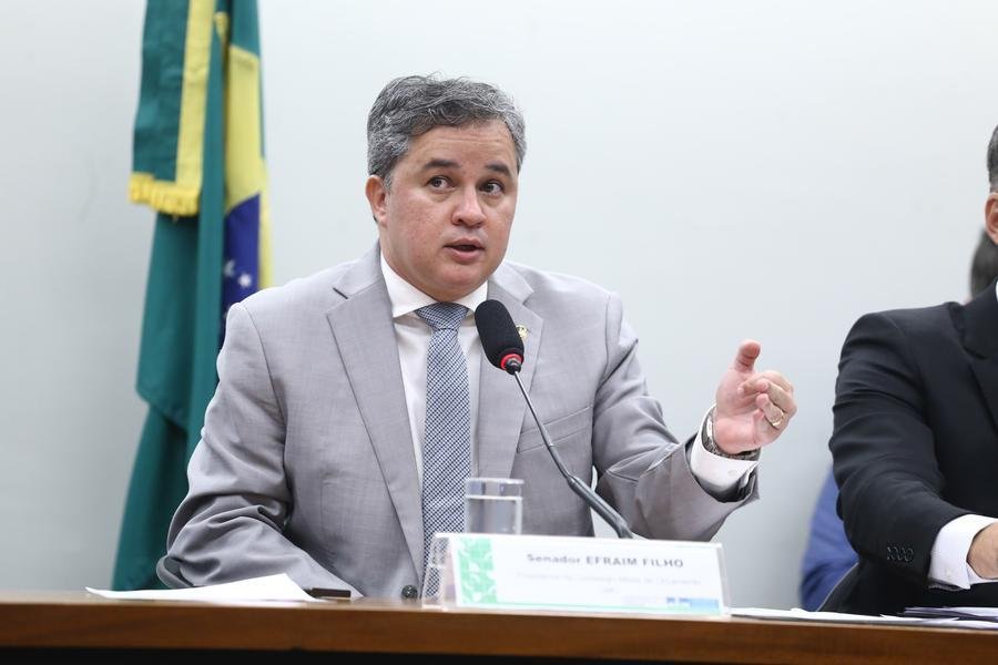 Senador Efraim Filho demonstrou preocupa&ccedil;&atilde;o com o cronograma da LDO