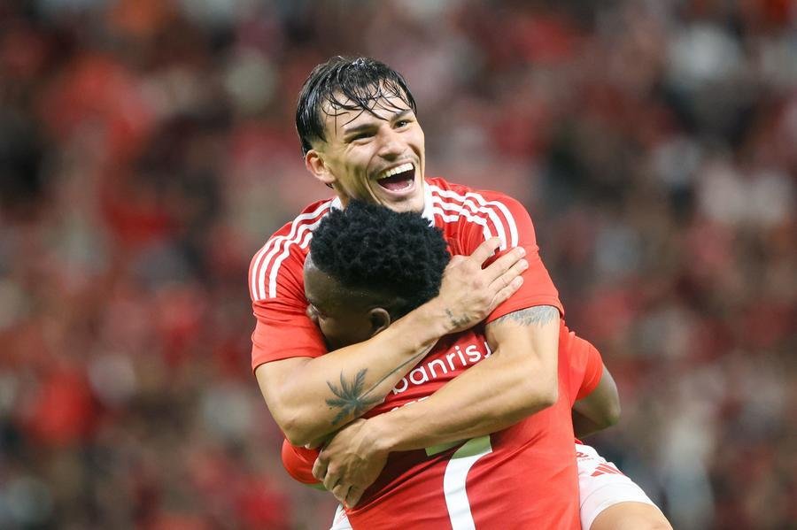 Bernabei deve ganhar uma fun&ccedil;&atilde;o um pouco mais ofensiva contra o Bahia