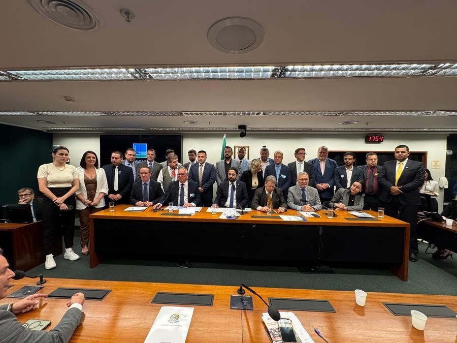 Comitiva cumpre uma s&eacute;rie de agendas pol&iacute;ticas e institucionais ainda nesta quarta-feira antes de retornar para casa