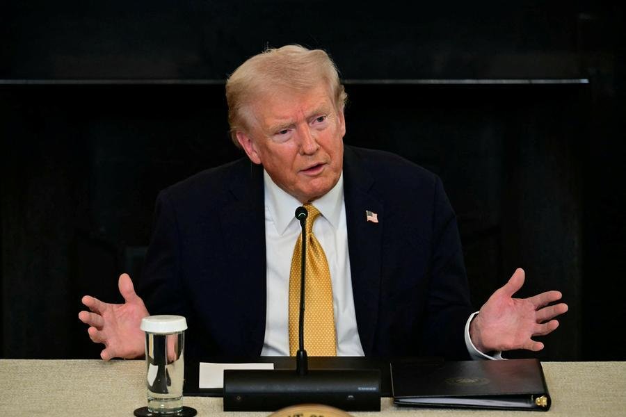 Rea&ccedil;&atilde;o de Trump ocorreu um dia ap&oacute;s o primeiro-ministro do Canad&aacute;, Mark Carney, afirmar que pretende dobrar as exporta&ccedil;&otilde;es canadenses para outros pa&iacute;ses