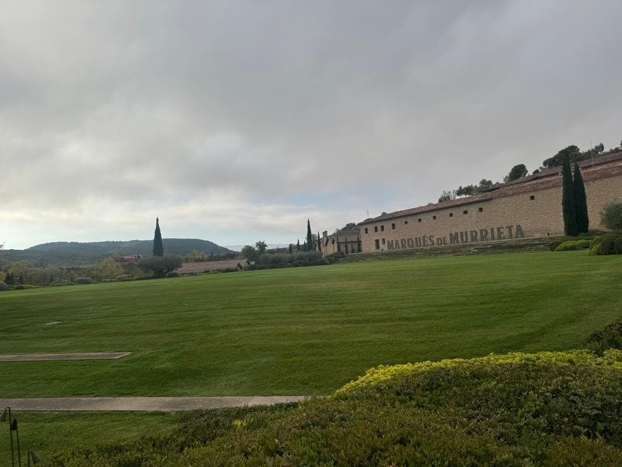 Marqu&eacute;s de Murrieta: a vin&iacute;cola mais antiga da Rioja mant&eacute;m viva a tradi&ccedil;&atilde;o em meio &agrave; eleg&acirc;ncia de seus vinhedos