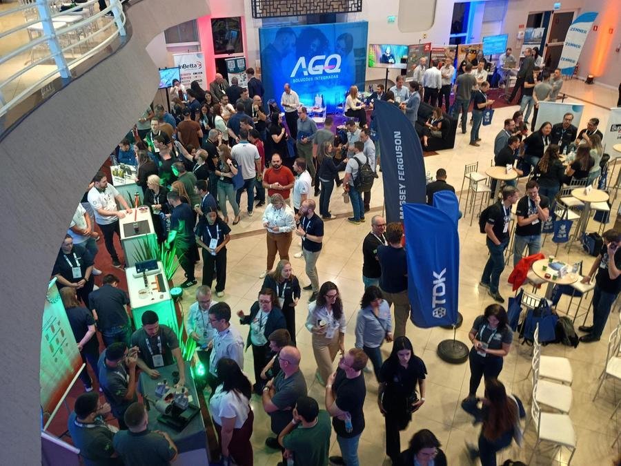 O p&uacute;blico p&ocirc;de conferir 16 apresenta&ccedil;&otilde;es de palco e o restante em mostra nos estandes