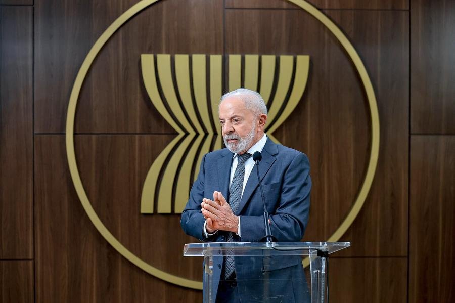 Lula afirma que sua frase foi mal colocada