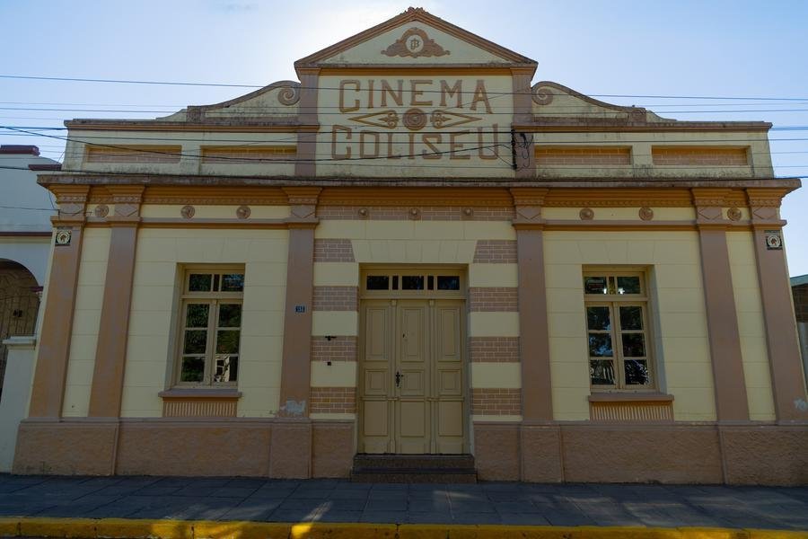 Cine Teatro Coliseu, em Camaqu&atilde;