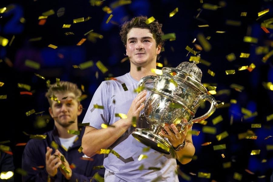 Jo&atilde;o Fonseca atingiu a melhor posi&ccedil;&atilde;o de sua carreira no ranking ATP