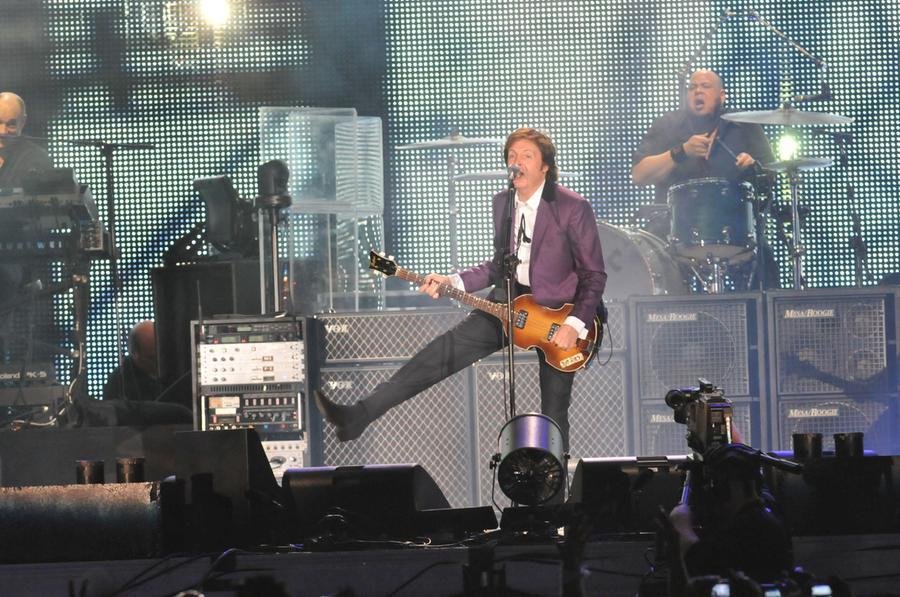 Show de Paul Mccartney no est&aacute;dio Beira Rio em Porto Alegre em 2010