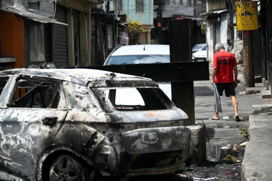 Ao menos 64 pessoas foram mortas na opera&ccedil;&atilde;o policial desta ter&ccedil;a-feira