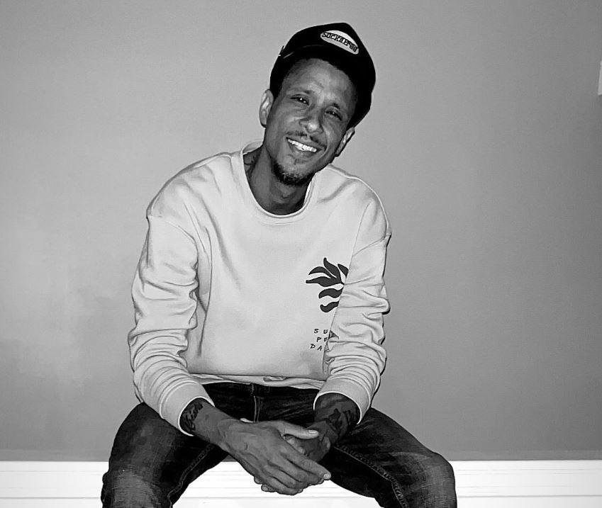 Ator Floyd Roger Myers Jr.