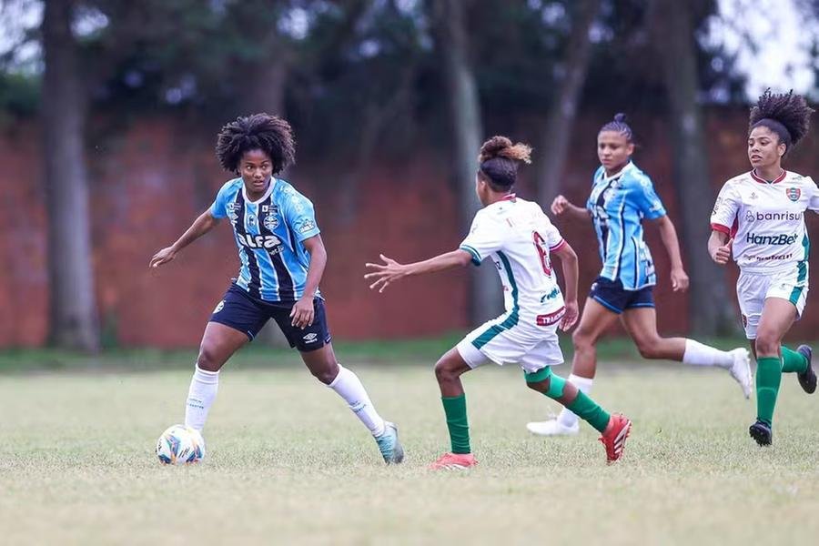 Mosqueteiras ficaram no 0 a 0 no jogo de ida