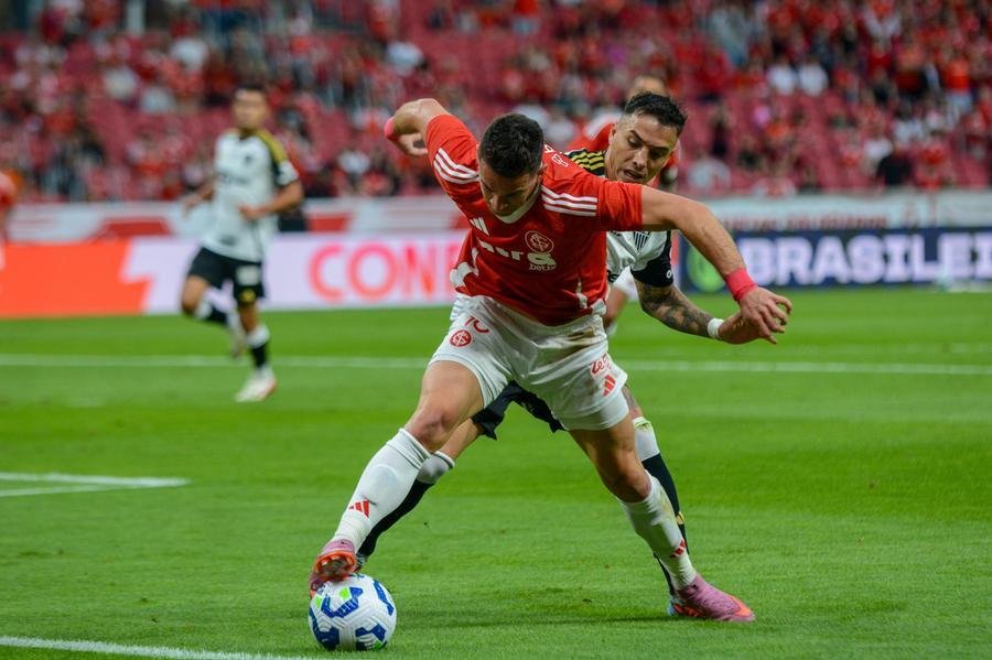 Borr&eacute; n&atilde;o teve boa atua&ccedil;&atilde;o contra o Atl&eacute;tico-MG, mas &eacute; titular de Ram&oacute;n D&iacute;az