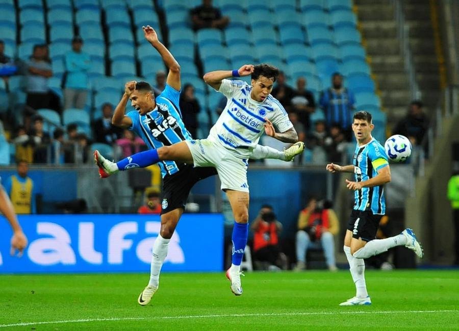 Tricolor tem desafio complicado com a Raposa
