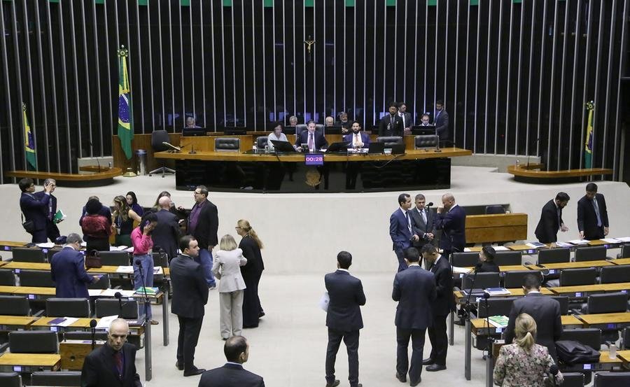 Os textos, de autoria do STF, ainda passar&atilde;o por an&aacute;lise do Senado