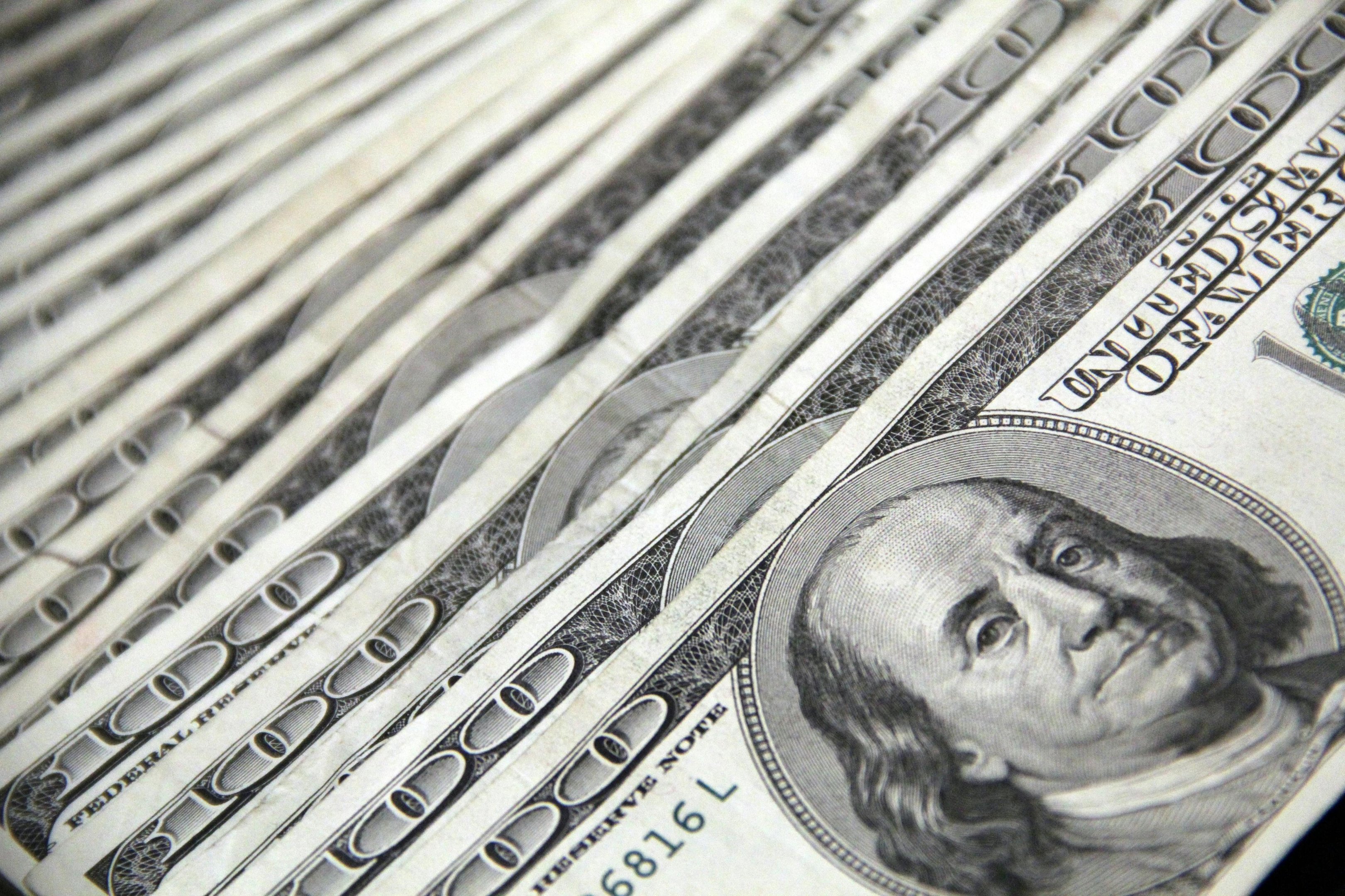 D&oacute;lar &agrave; vista terminou o dia em queda de 1,17%%, a R$ 5,4044, nesta quinta-feira, 11