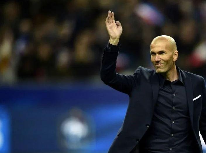 Zidane &eacute; o nome mais cotado para assumir a sele&ccedil;&atilde;o francesa